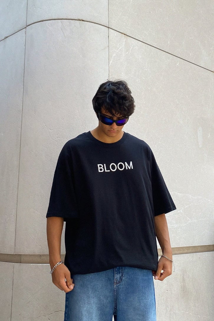 Bloom Sırt Baskılı Siyah Oversize Tshirt
