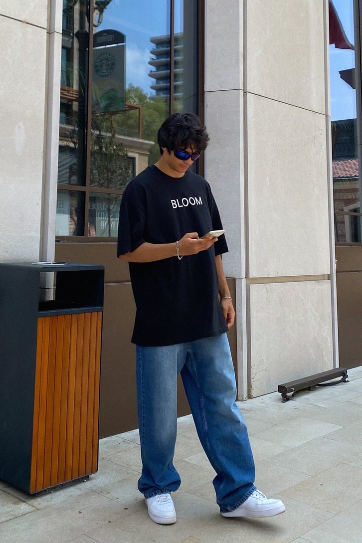 Bloom Sırt Baskılı Siyah Oversize Tshirt