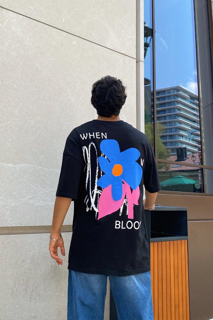 Bloom Sırt Baskılı Siyah Oversize Tshirt
