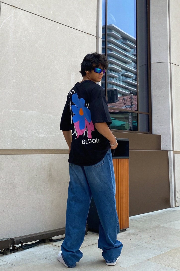 Bloom Sırt Baskılı Siyah Oversize Tshirt
