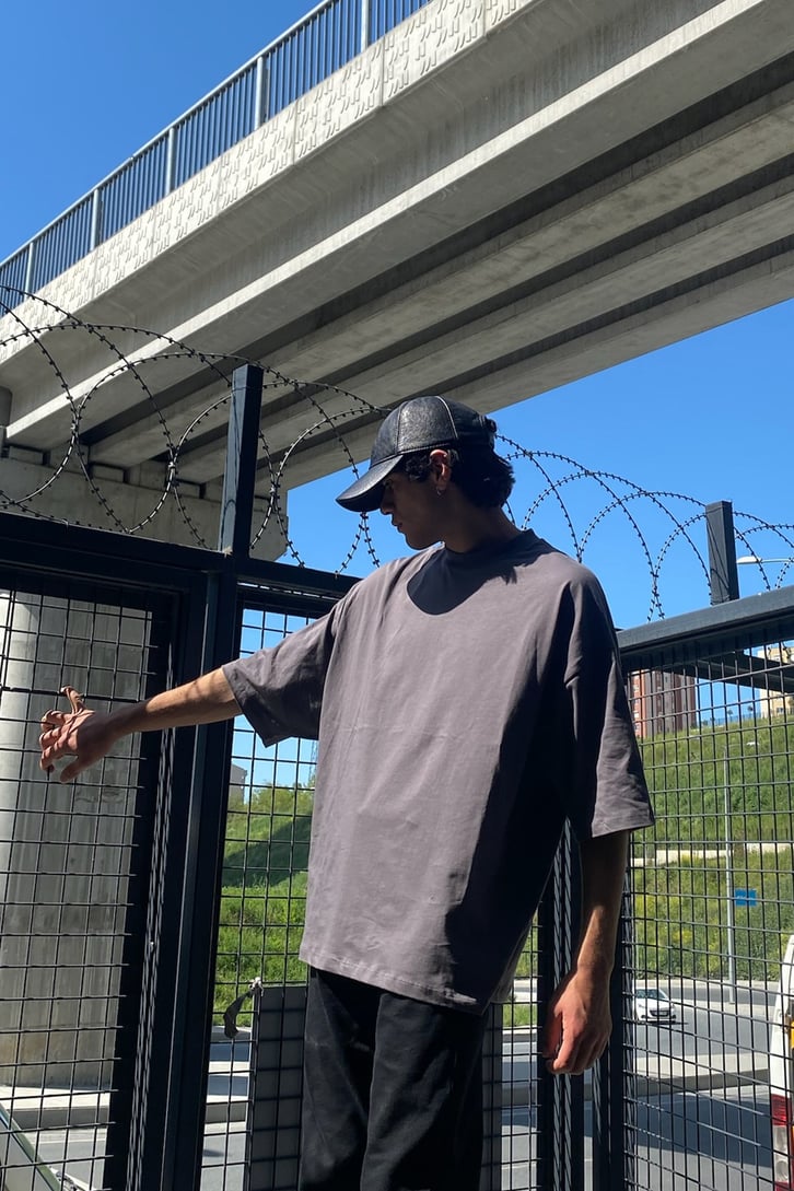 Bodyguard Baskılı Antrasit Oversize Tshirt