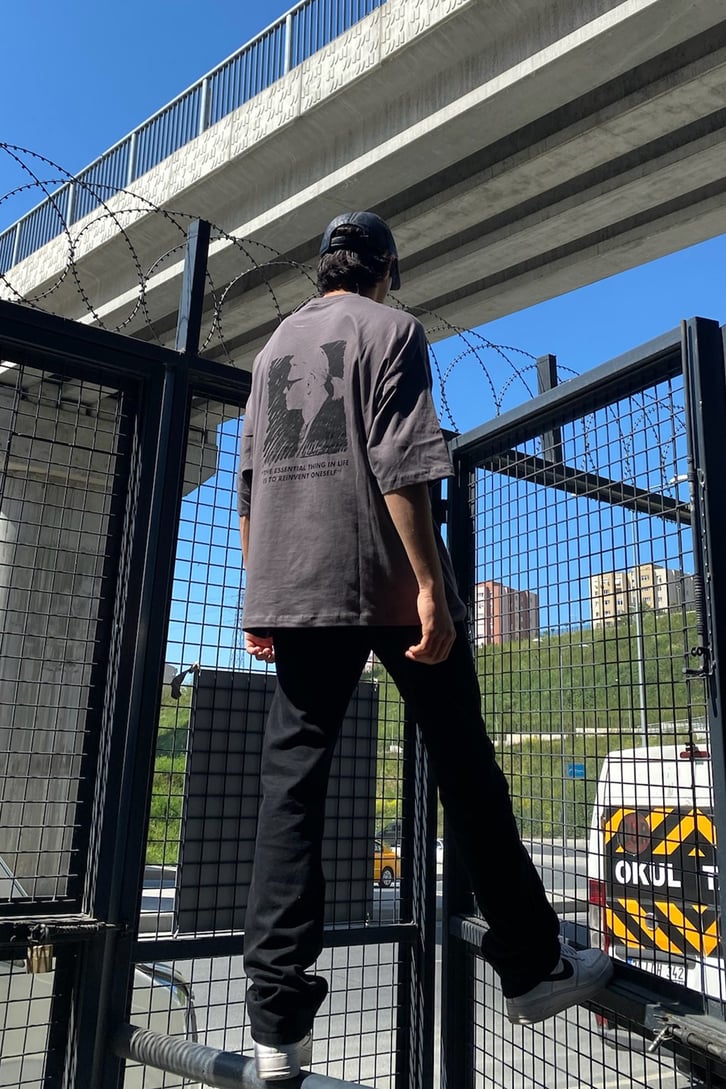 Bodyguard Baskılı Antrasit Oversize Tshirt