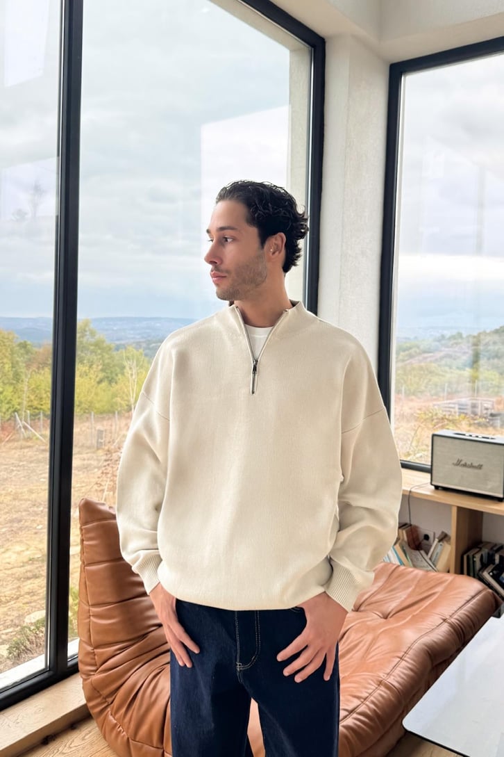 Boğazlı Half Zip Triko Kazak