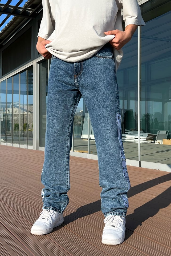 Bone Nakışlı Buz Mavi Regular Fit Jean