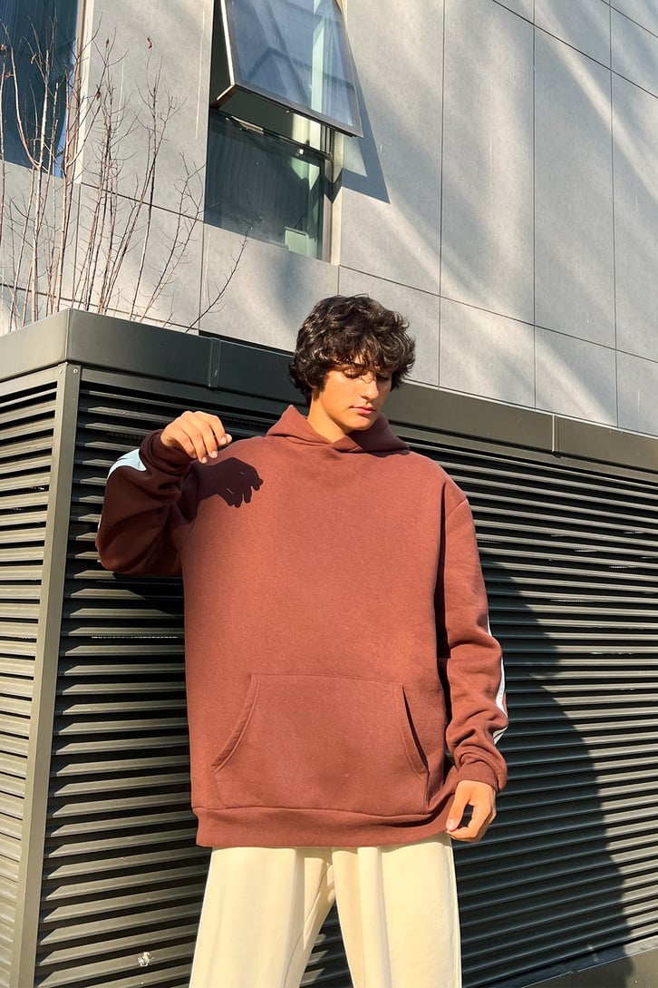Bone Nakışlı Kahverengi Oversize Sweatshirt