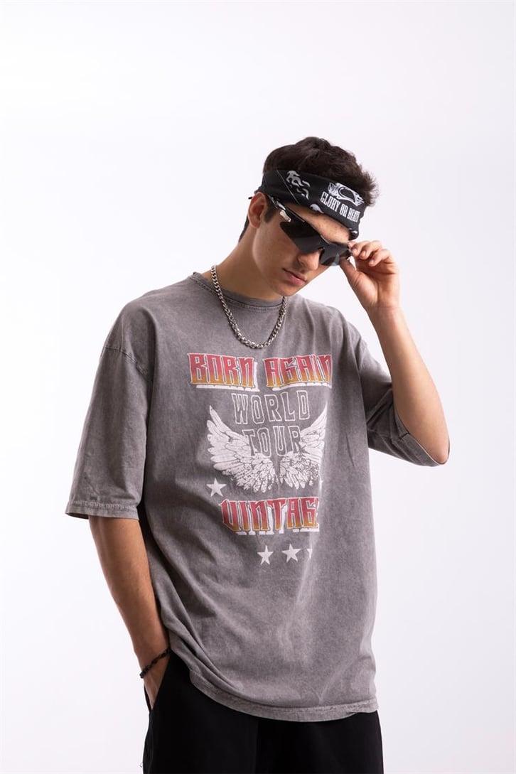 Born Again Baskılı Acid Wash Oversize Tişört