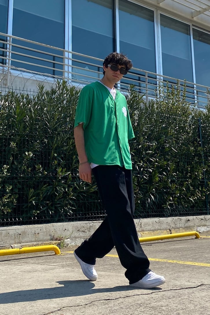 Bostom Clover Yeşil Oversize Forma