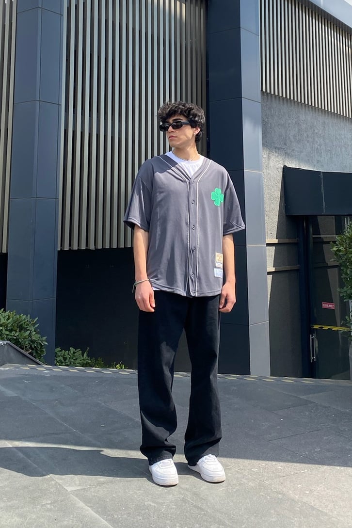 Boston Clover Beyaz Oversize Forma