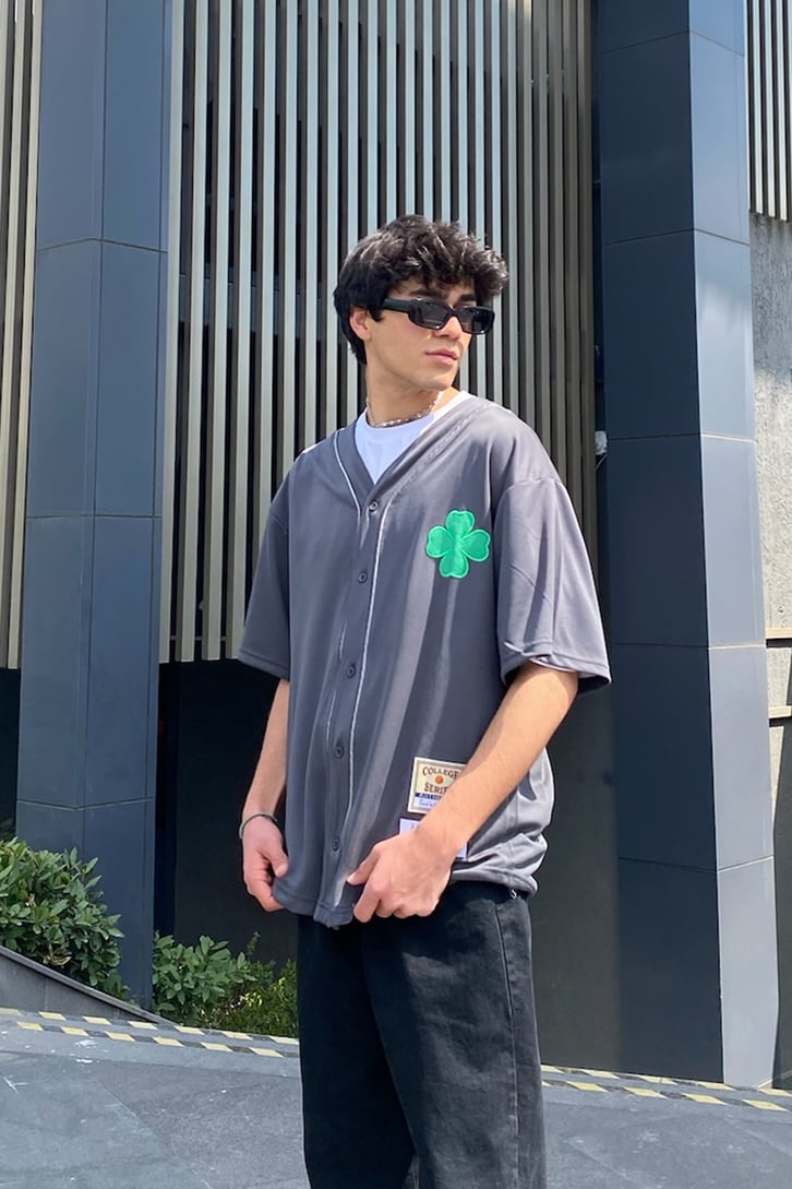 Boston Clover Beyaz Oversize Forma