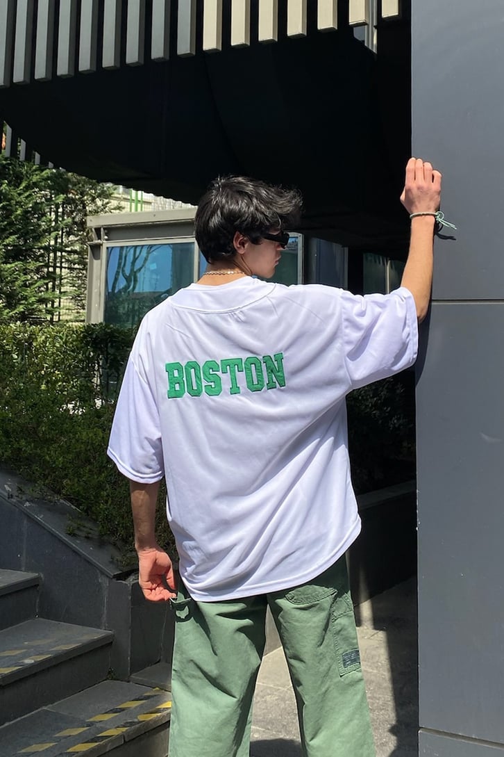 Boston Clover Beyaz Oversize Forma
