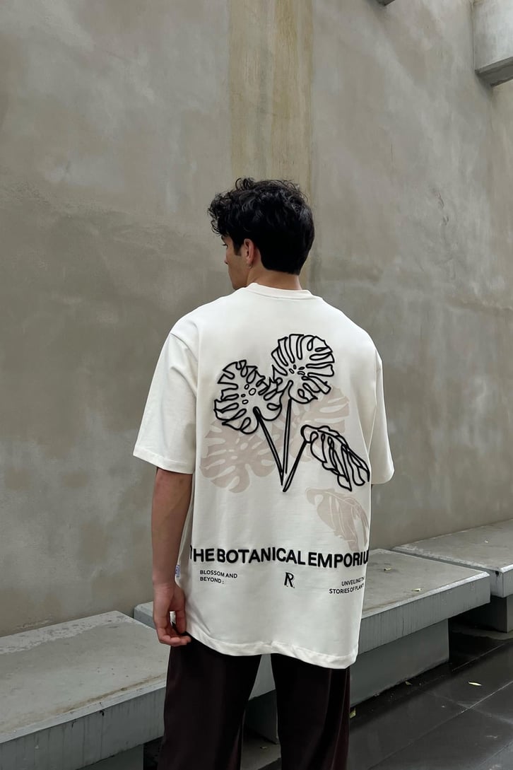 Botanical Emporium Nakışlı Ekru Oversize Tişört