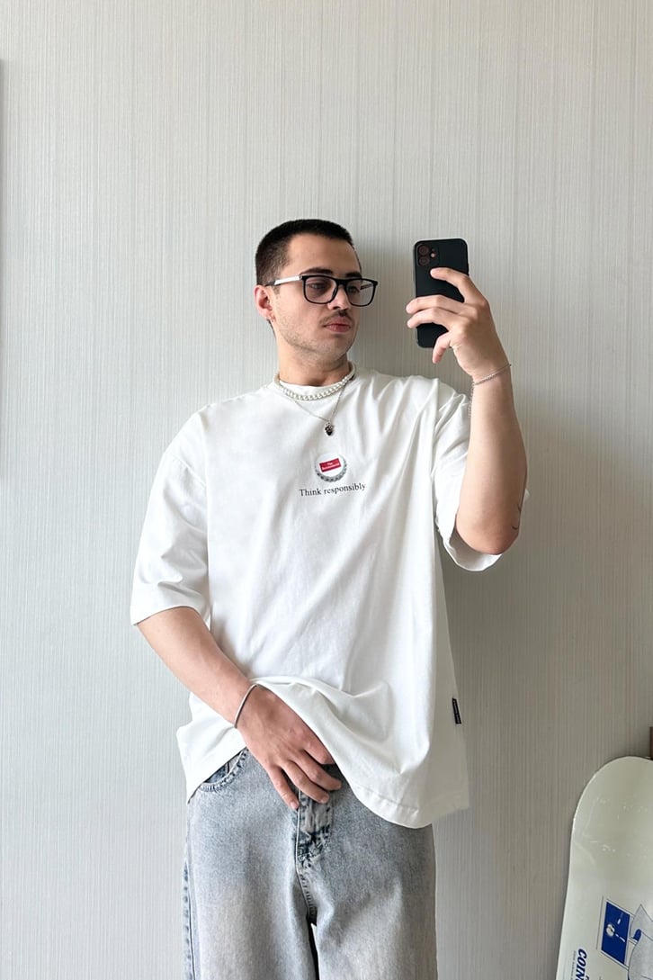 Bottle Cap Baskılı Mavi Oversize Tişört