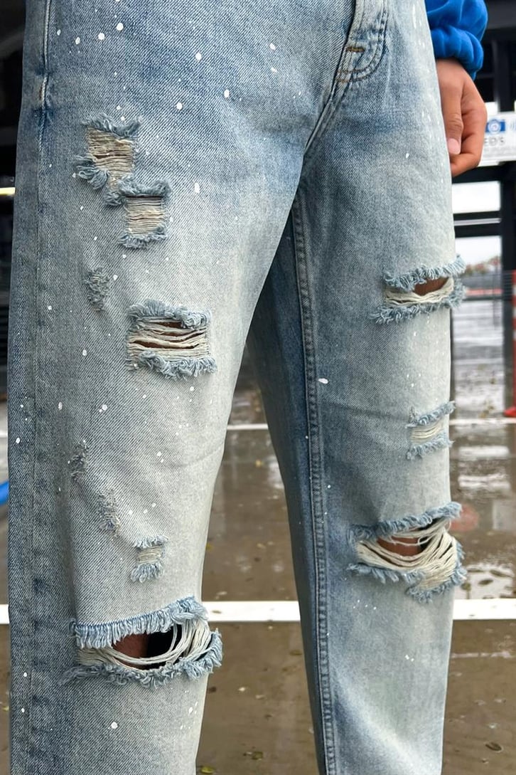 Boya Detaylı Lazerli Mavi Regular Fit Jean