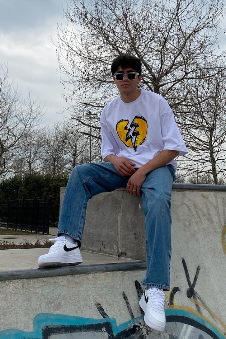 Break Heart Oversize Printed Tee