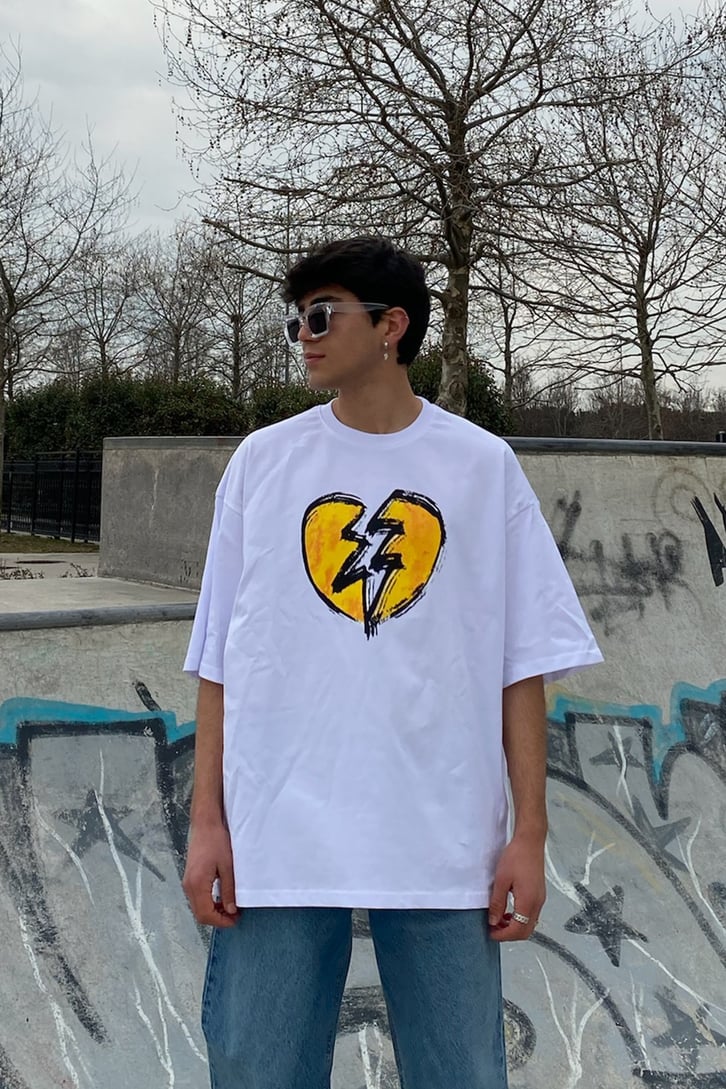 Break Heart Oversize Printed Tee