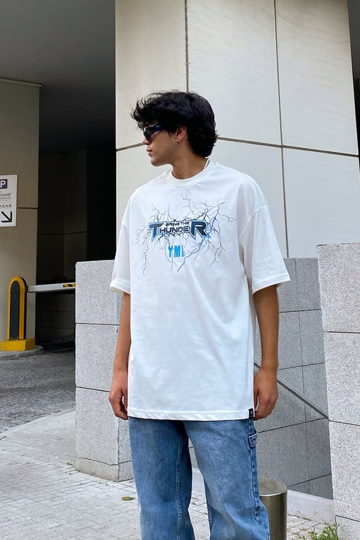Bring the Thunder Baskılı Oversize Tshirt