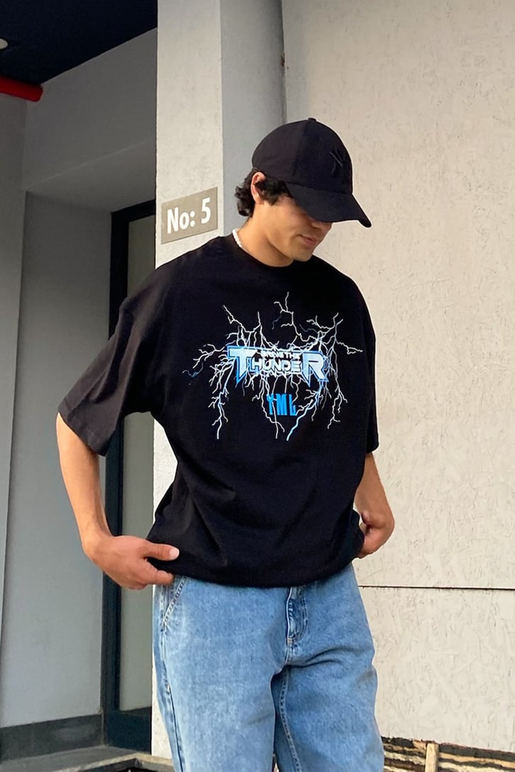 Bring the Thunder Baskılı Oversize Tshirt