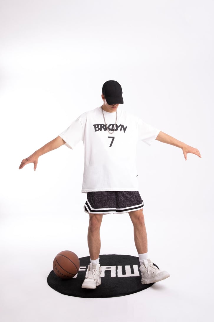 Brklyn 7 Baskılı Oversize Tshirt