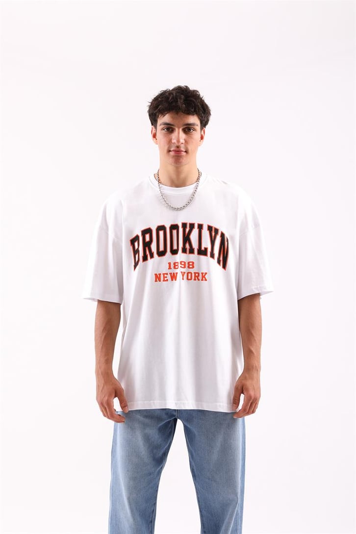 Brooklyn Baskılı Beyaz Oversize Tshirt