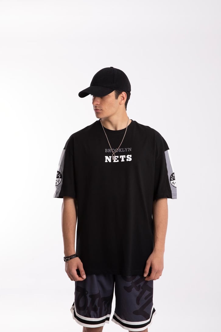 Brooklyn Nets Baskılı Siyah Oversize Tshirt