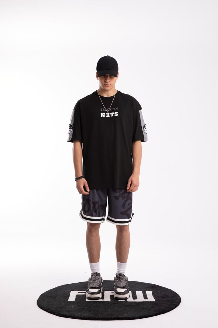 Brooklyn Nets Baskılı Siyah Oversize Tshirt