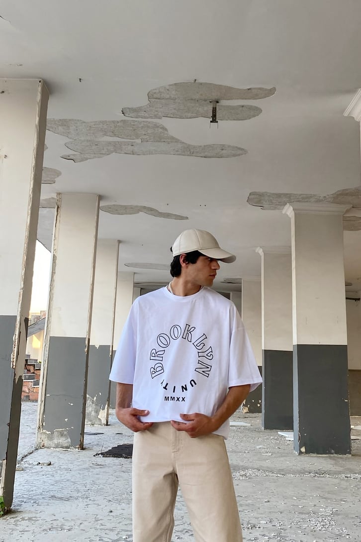 Brooklyn Unity Beyaz Oversize Tshirt