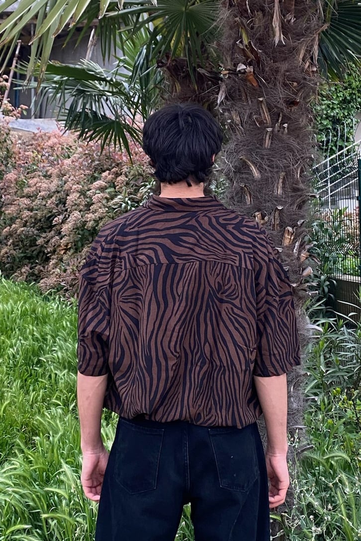 Brown Zebra Desenli Kısa Kollu Gömlek
