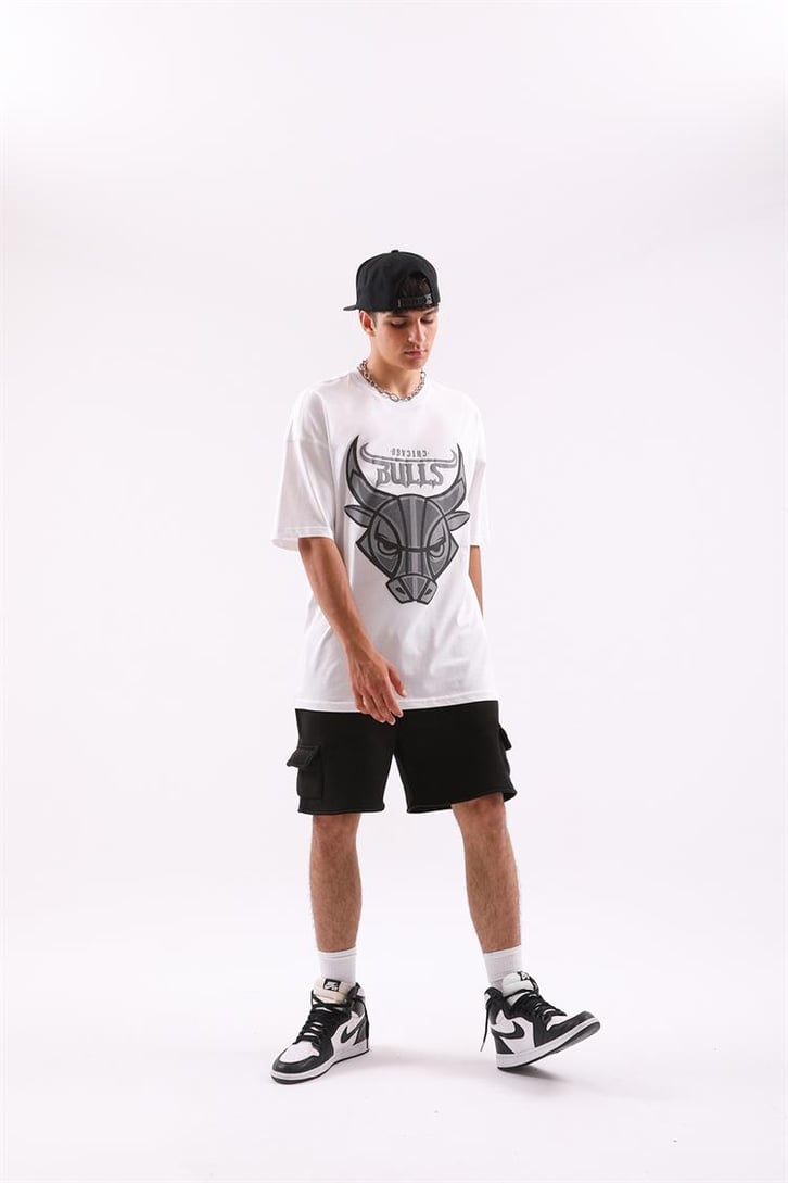 Bulls Baskılı Beyaz Oversize Tişört