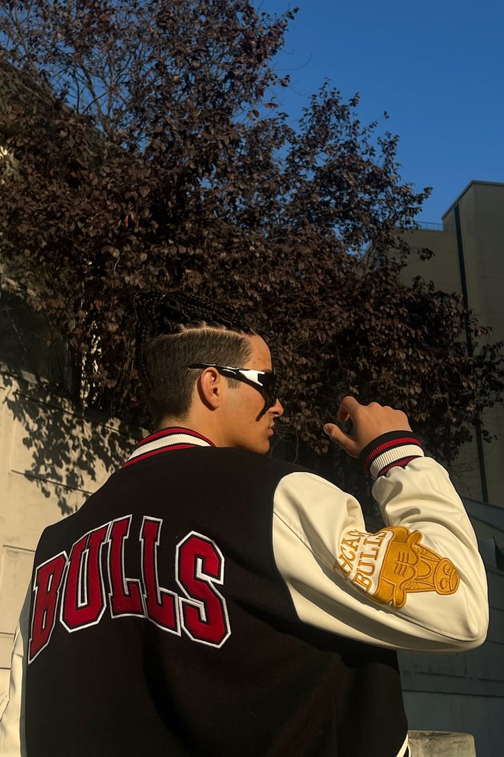 Bulls Patch Detay Premium Kolej Mont