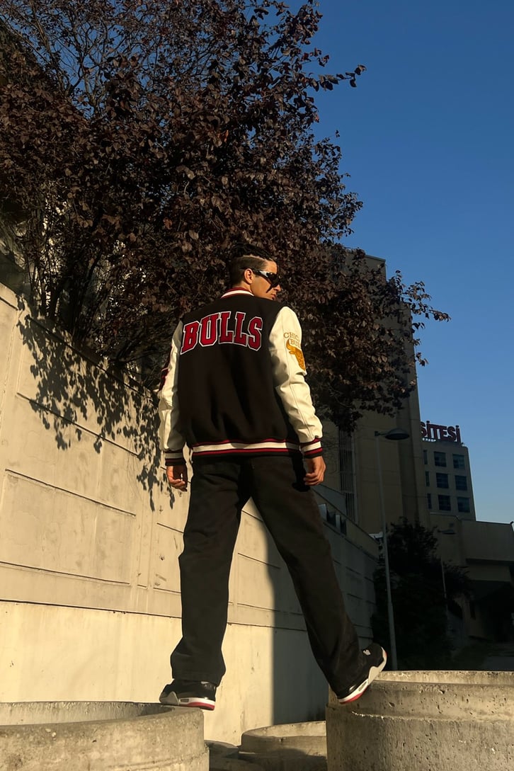 Bulls Patch Detay Premium Kolej Mont