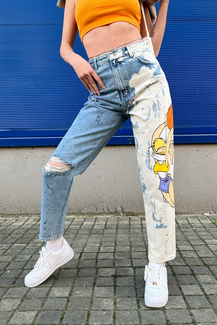 Bunny Baskılı Ripped Detay Mavi Jean