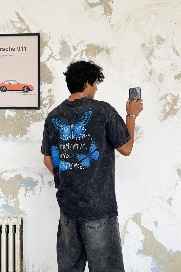 Butterfly Acid Wash Oversize Tişört