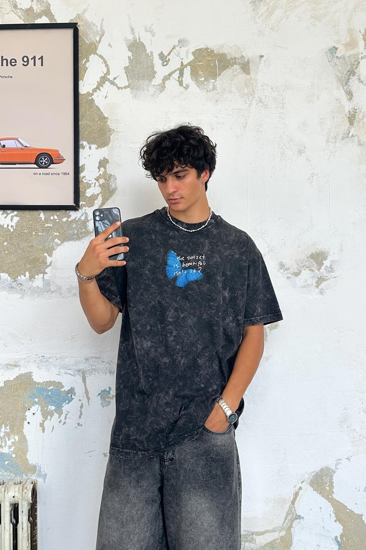 Butterfly Acid Wash Oversize Tişört