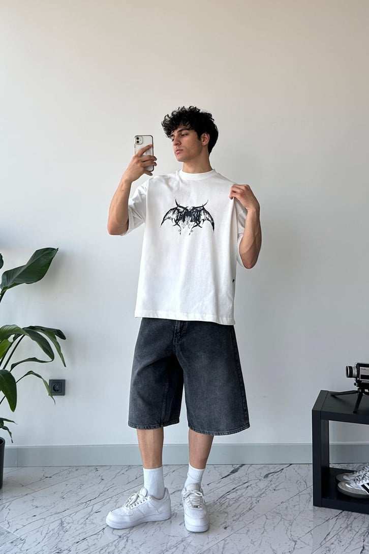 Butterfly Baskılı Beyaz Oversize Tişört