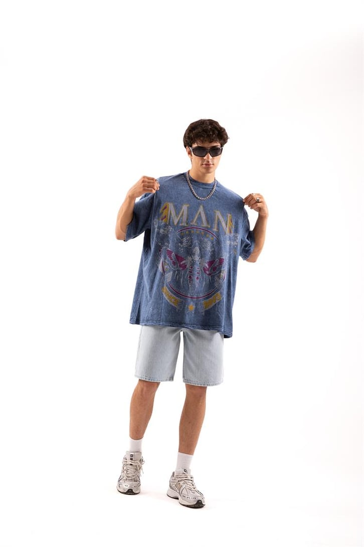 Butterfly Baskılı Mavi Acid Wash Oversize Tişört