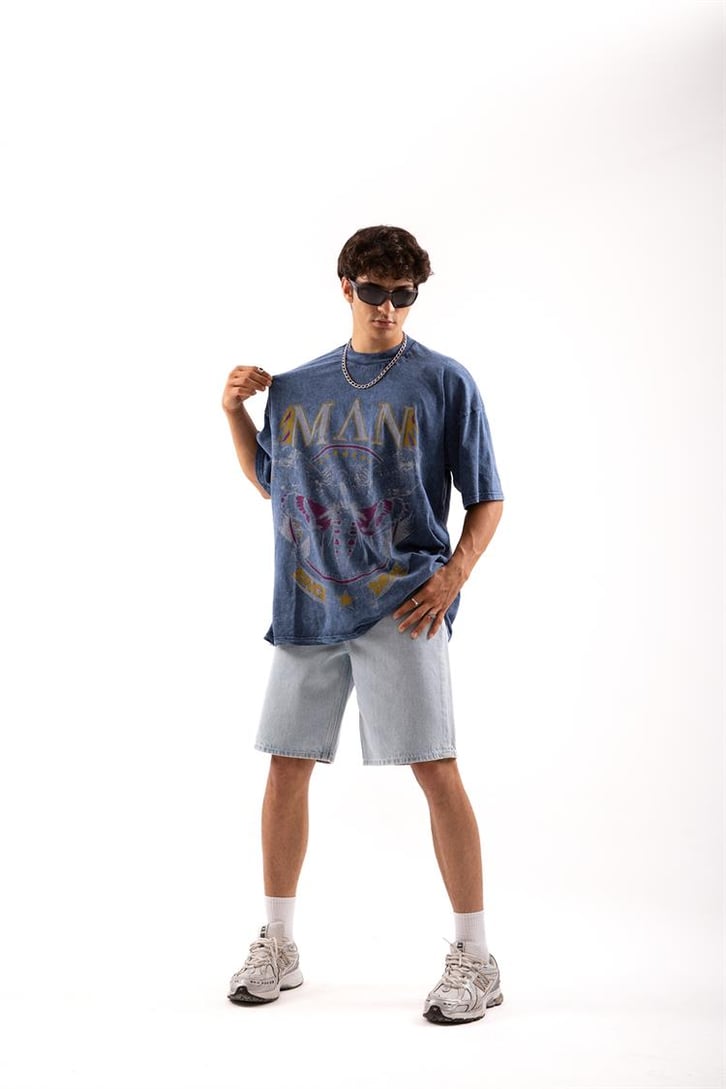 Butterfly Baskılı Mavi Acid Wash Oversize Tişört