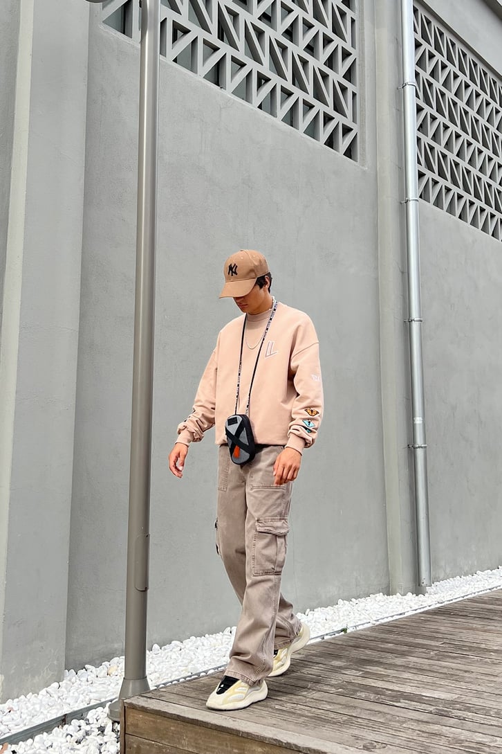 Butterfly Nakışlı Sütlü Kahve Oversize Sweatshirt