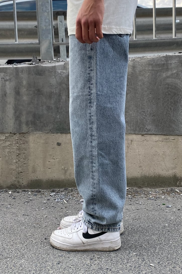 Buz Mavi Taslamali Baggy Jean