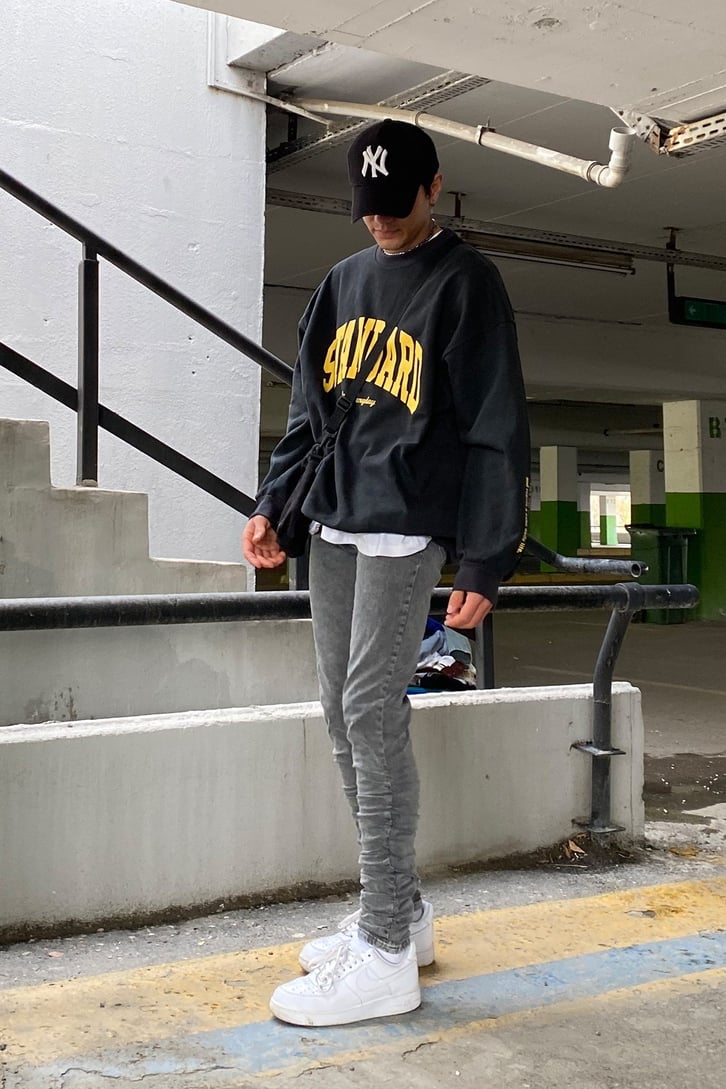 Büzgü Detay Gri Taşlamalı Skinny Fit Jean