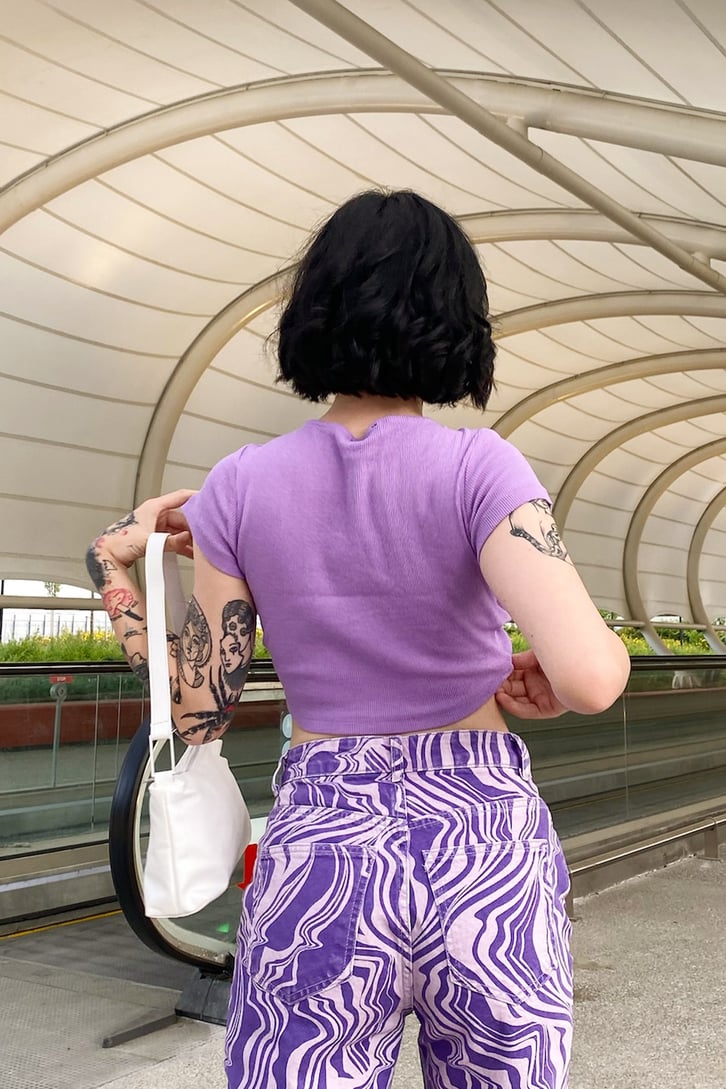 Büzgülü Lila Crop