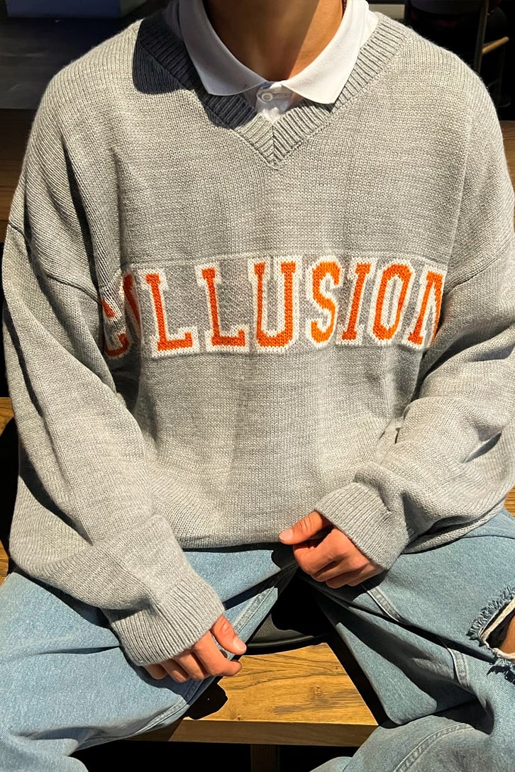 C Letter Oversize Gri Triko Kazak