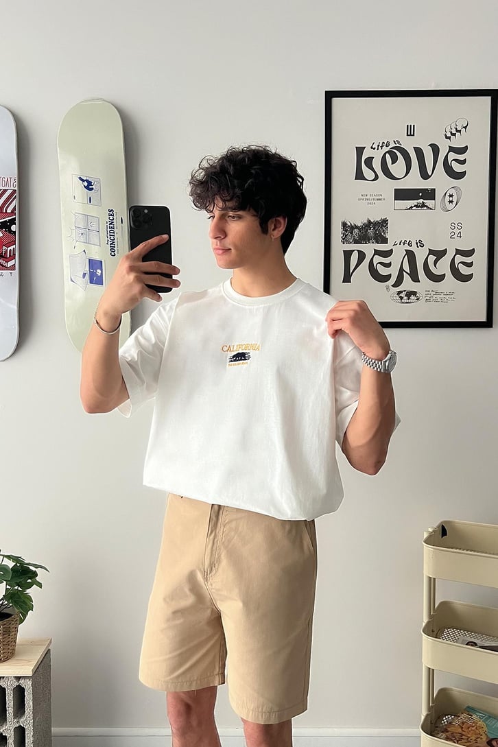 California Nakışlı Oversize Tişört