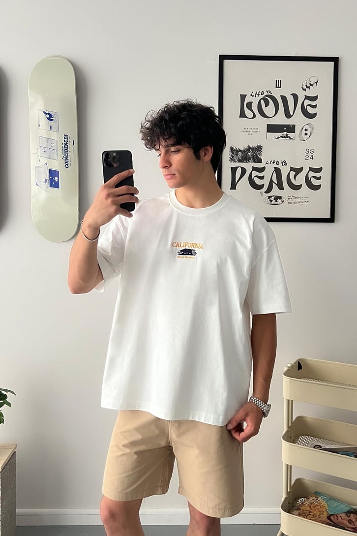 California Nakışlı Oversize Tişört