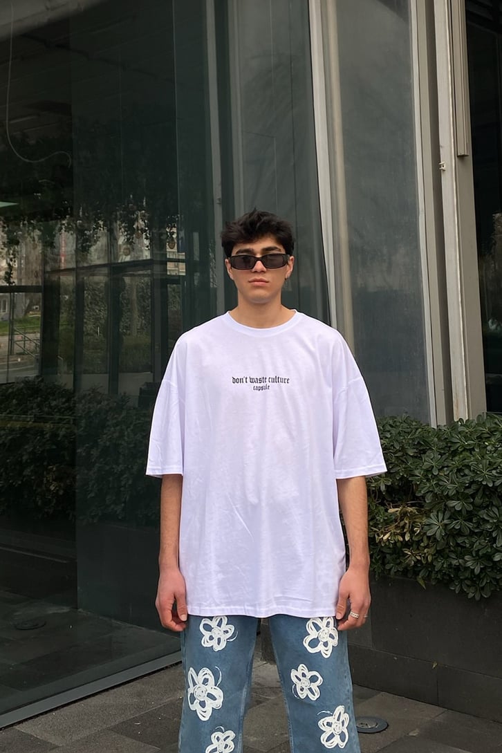 Capsule Text Printed Oversize Beyaz Tshirt