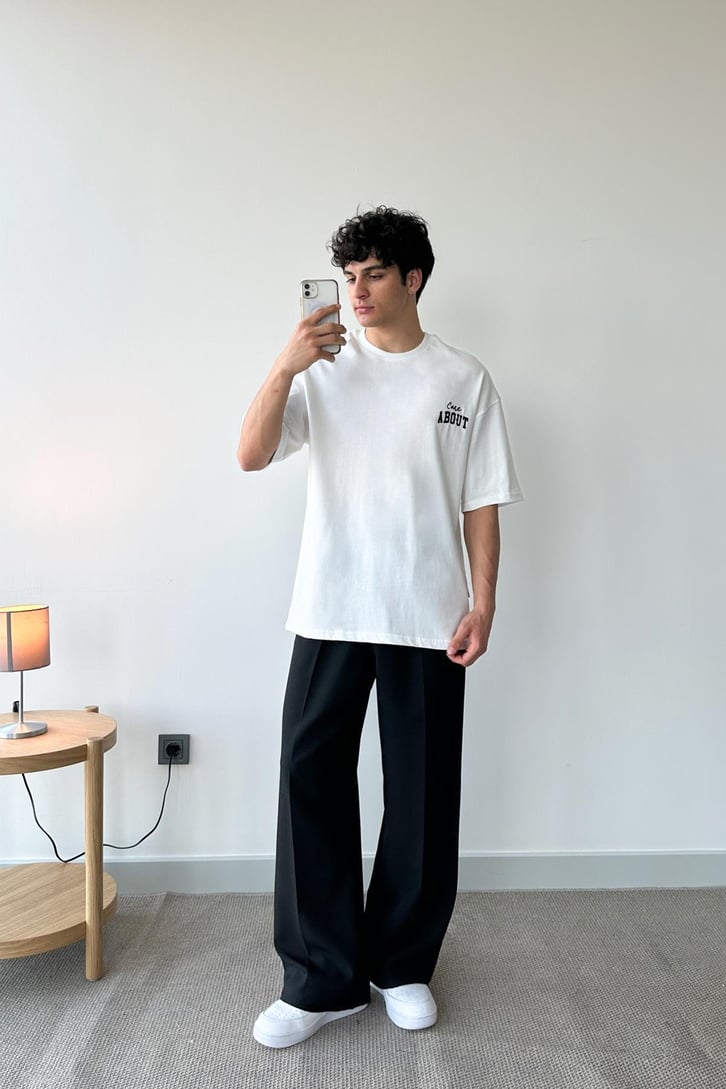 Care About Baskılı Beyaz Oversize Tişört