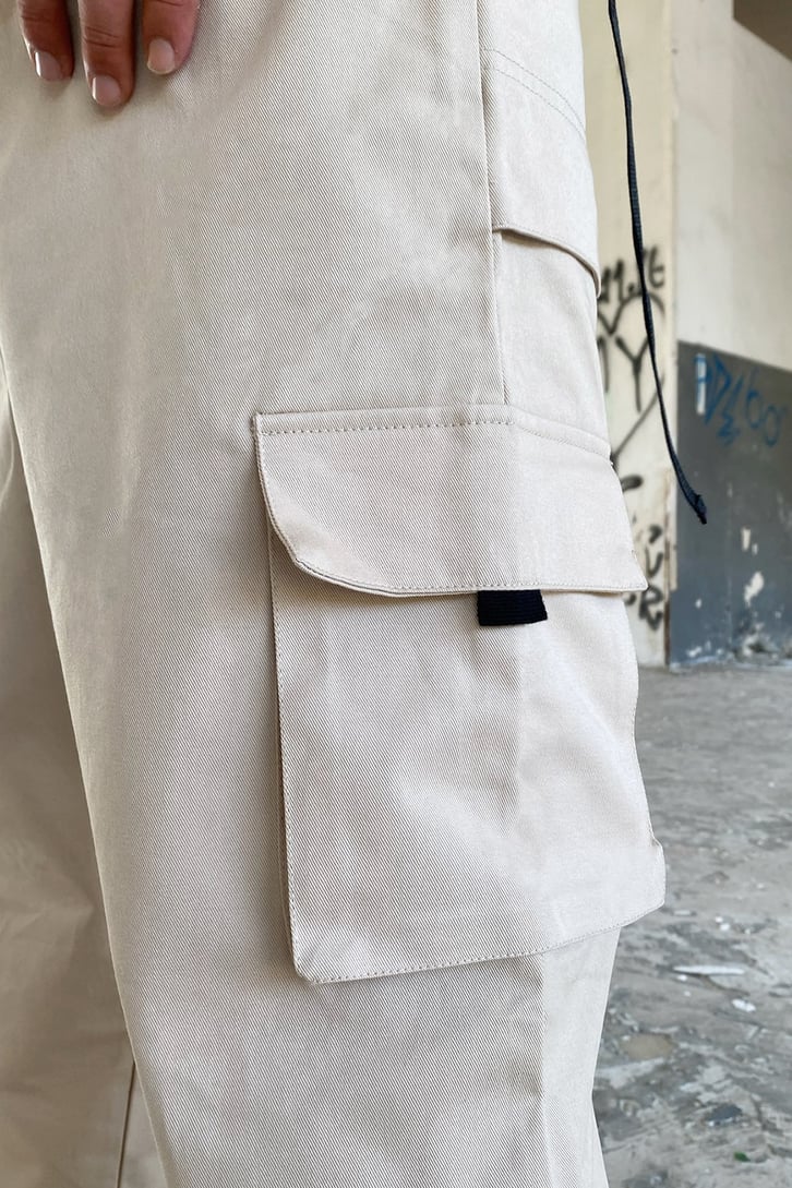Cargo Pocket Cream Pant