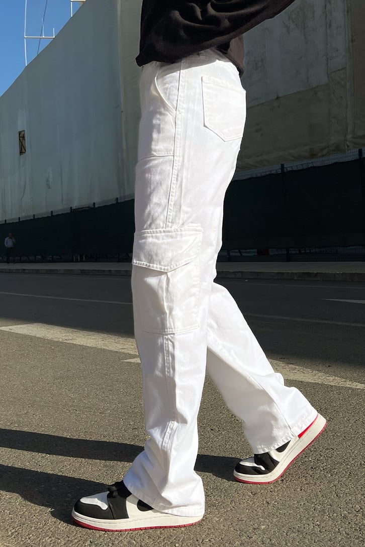 Cargo Pocket Ekru Baggy Jean