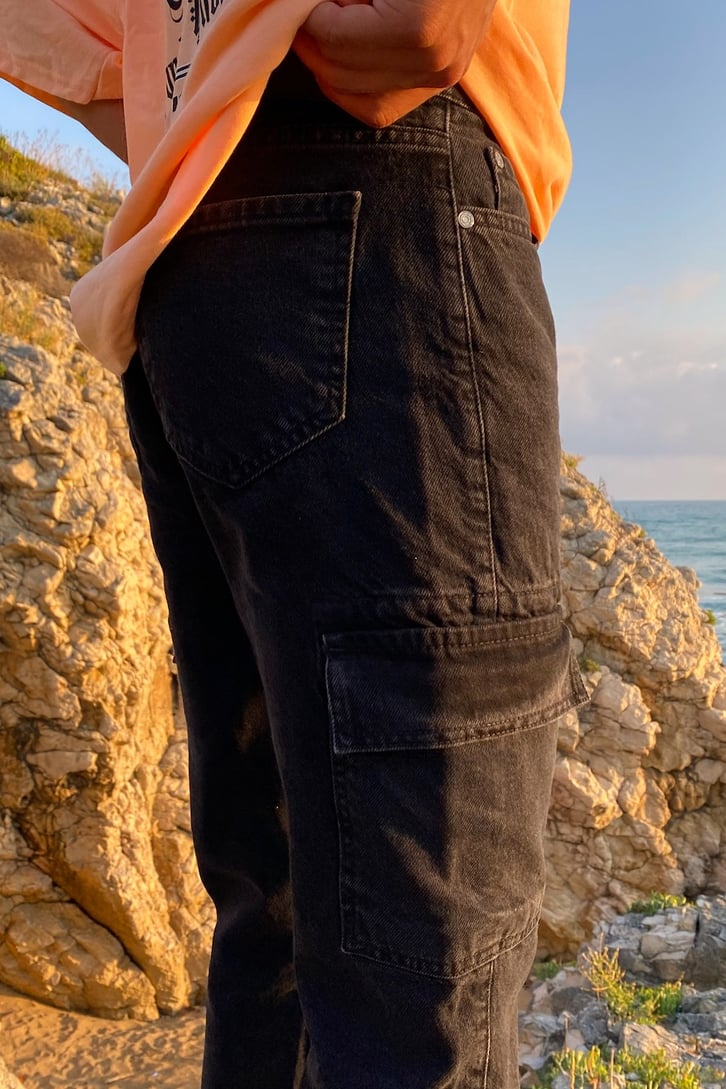 Cargo Pocket Siyah Mom Jean