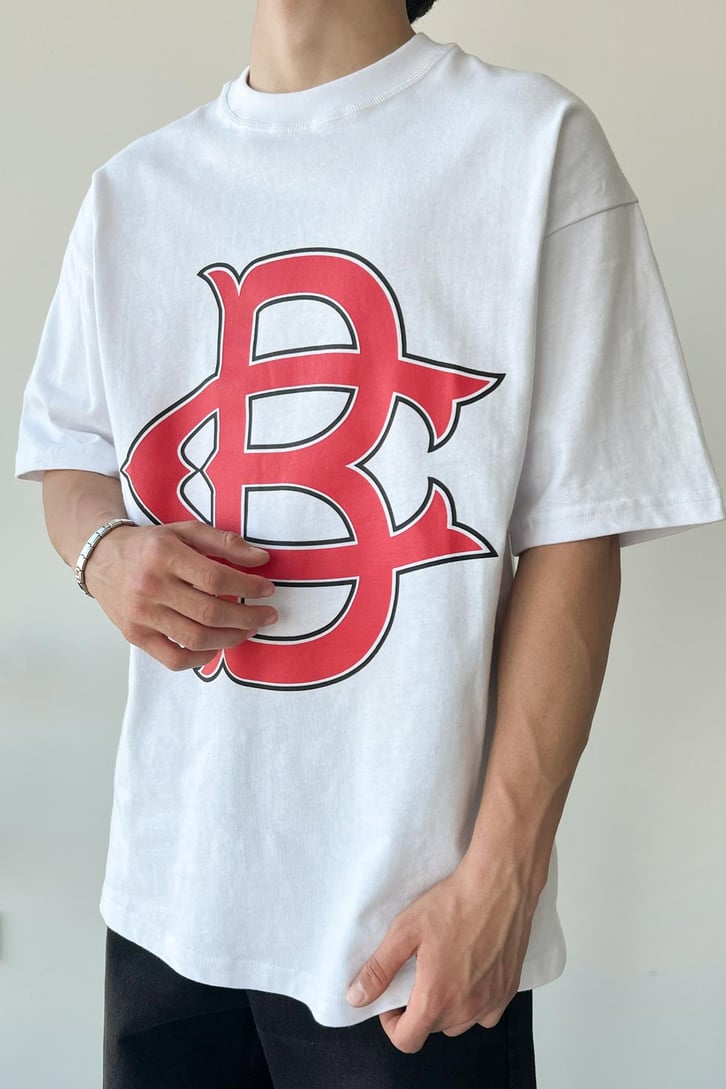 Cb Baskılı Beyaz Oversize Tişört