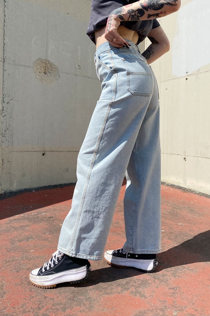 Cep Detay Açık Mavi Baggy Jean